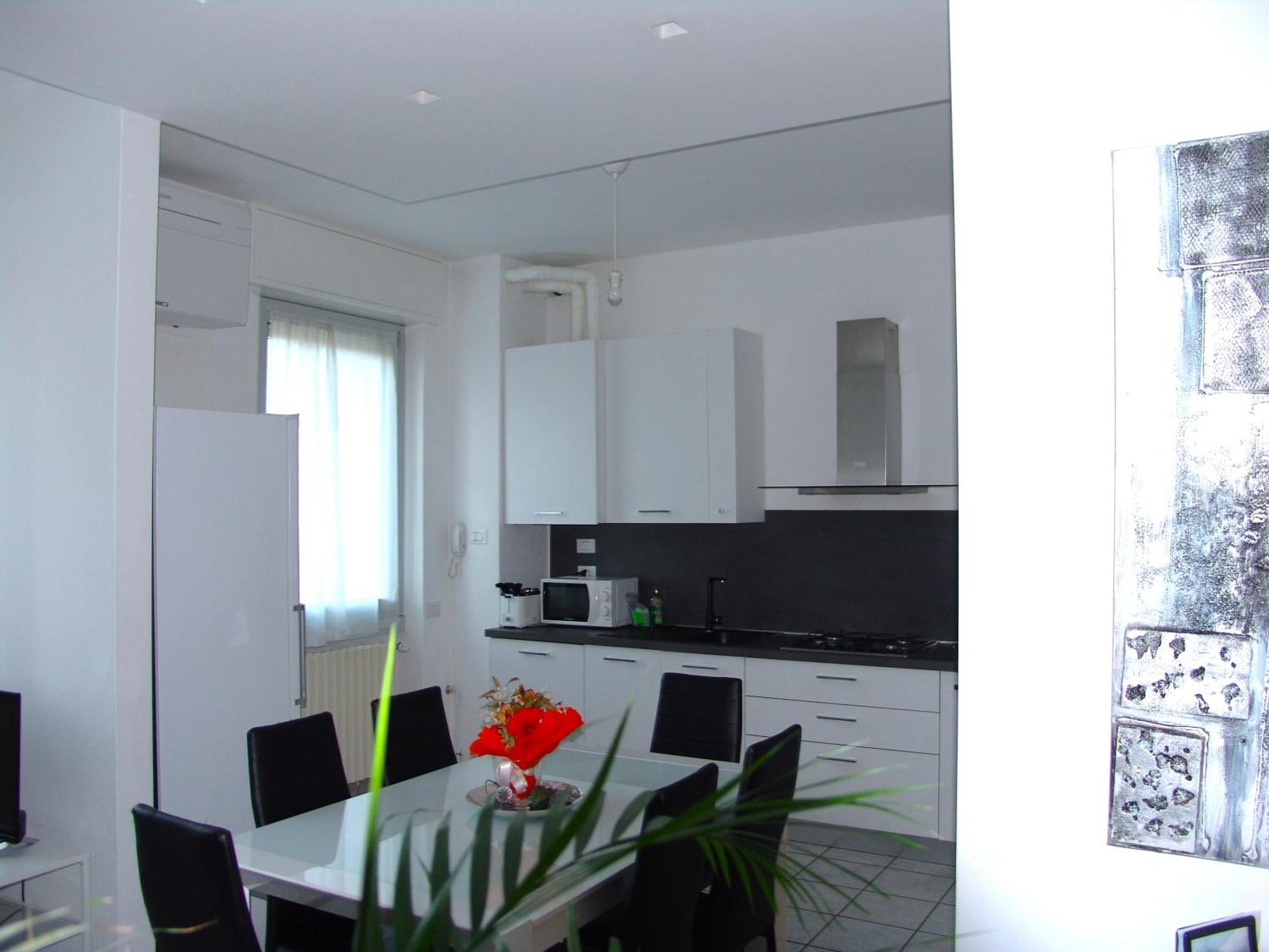 Modern Apartment Luci & Stelle Near Lake Como Нибьонно Экстерьер фото